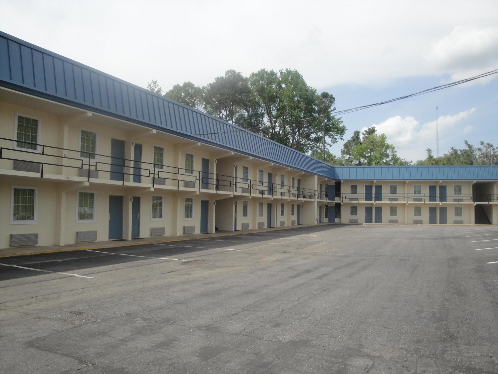Rodeway Inn Union Exterior photo